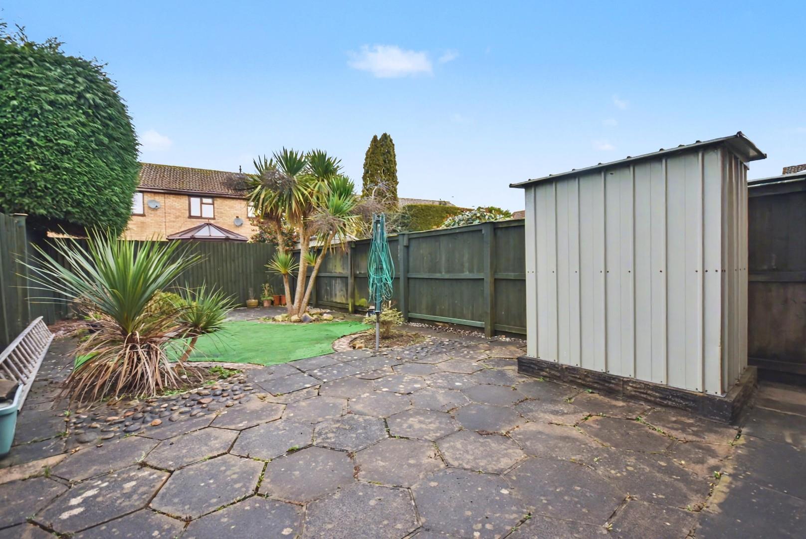 17 Woodham Park, Barry, CF62 8JF